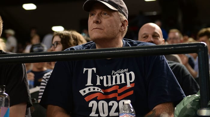 curt-schilling-donald-trump-tweet.jpg